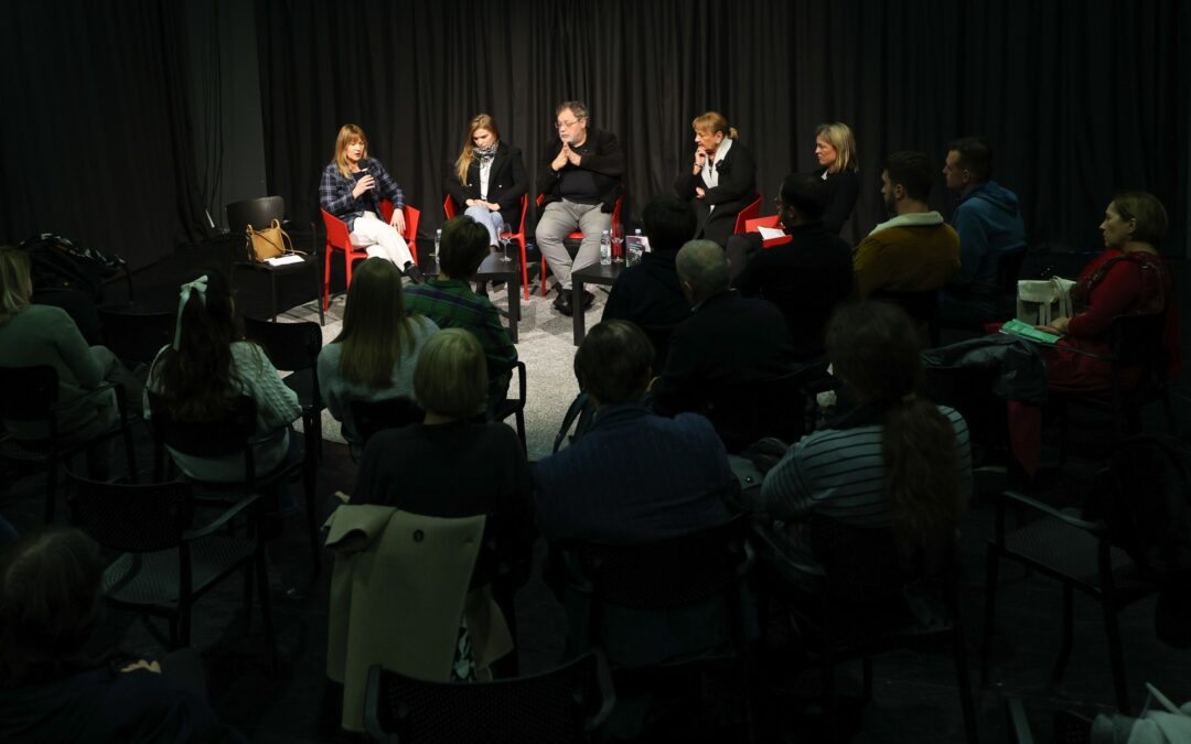 2024. Diskusija: Nova glazba u raljama glazbene industrije